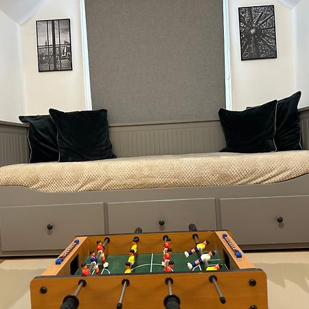 Apartmán 3 Bed Flat With Pool Table Cambridge  Exteriér fotografie