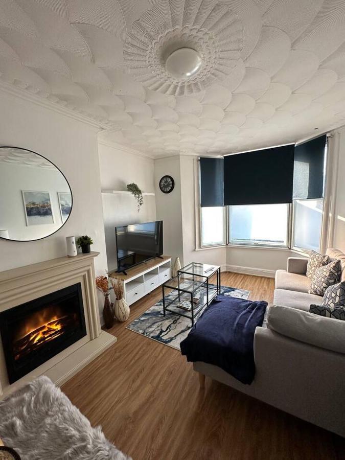 Apartmán 3 Bed Flat With Pool Table Cambridge  Exteriér fotografie